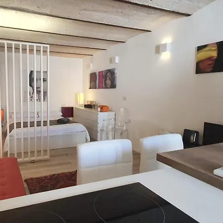 Art House - Centro * Bari