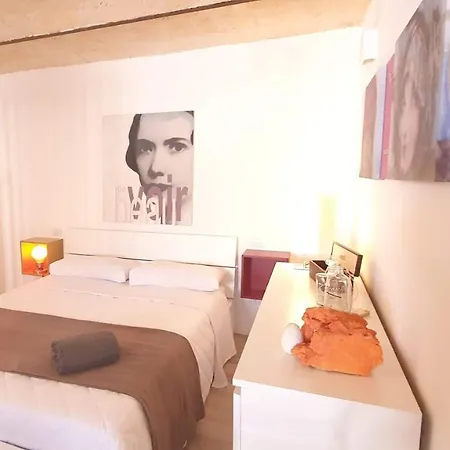Art House - Centro * Bari